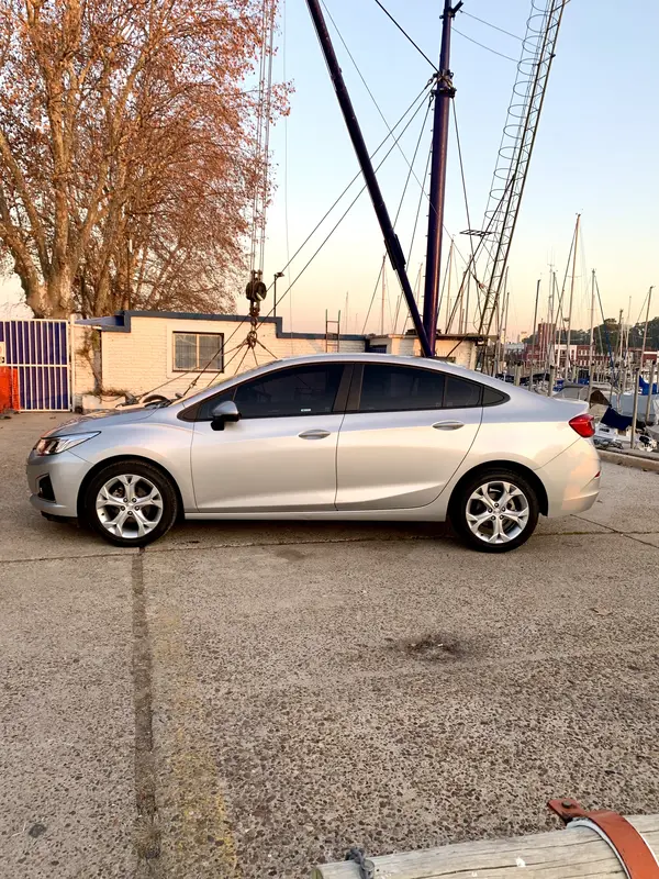 Chevrolet Cruze Foto #6
