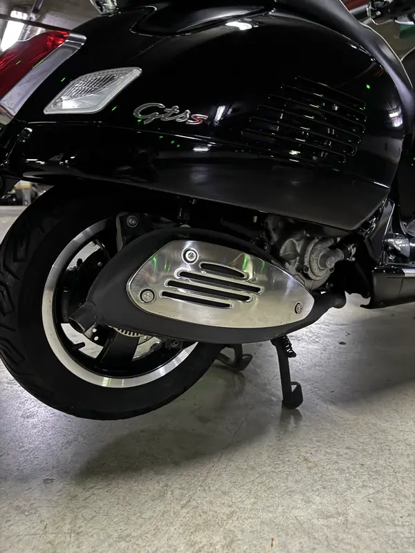 Mira esta publicación de Vespa 300 I Super GTS