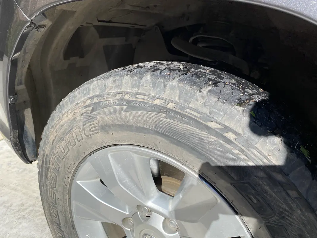 Toyota Hilux Foto #12