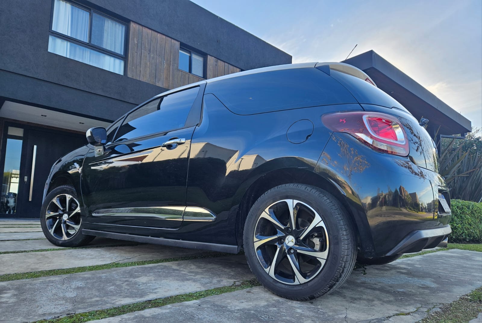 Ds Automobiles DS3 Foto #13