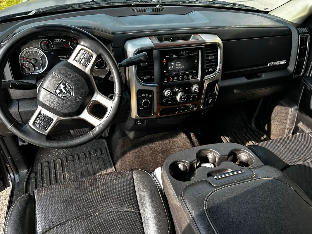 RAM 1500 Foto #4