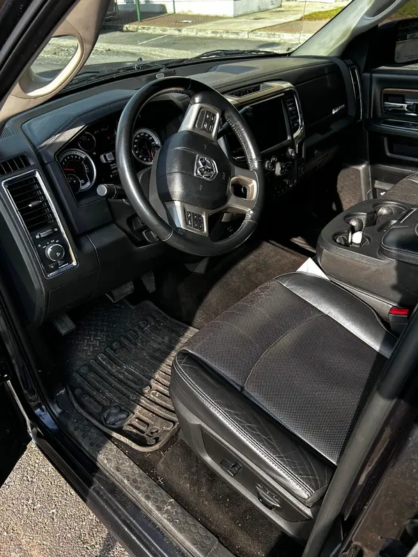 RAM 1500 Foto #7
