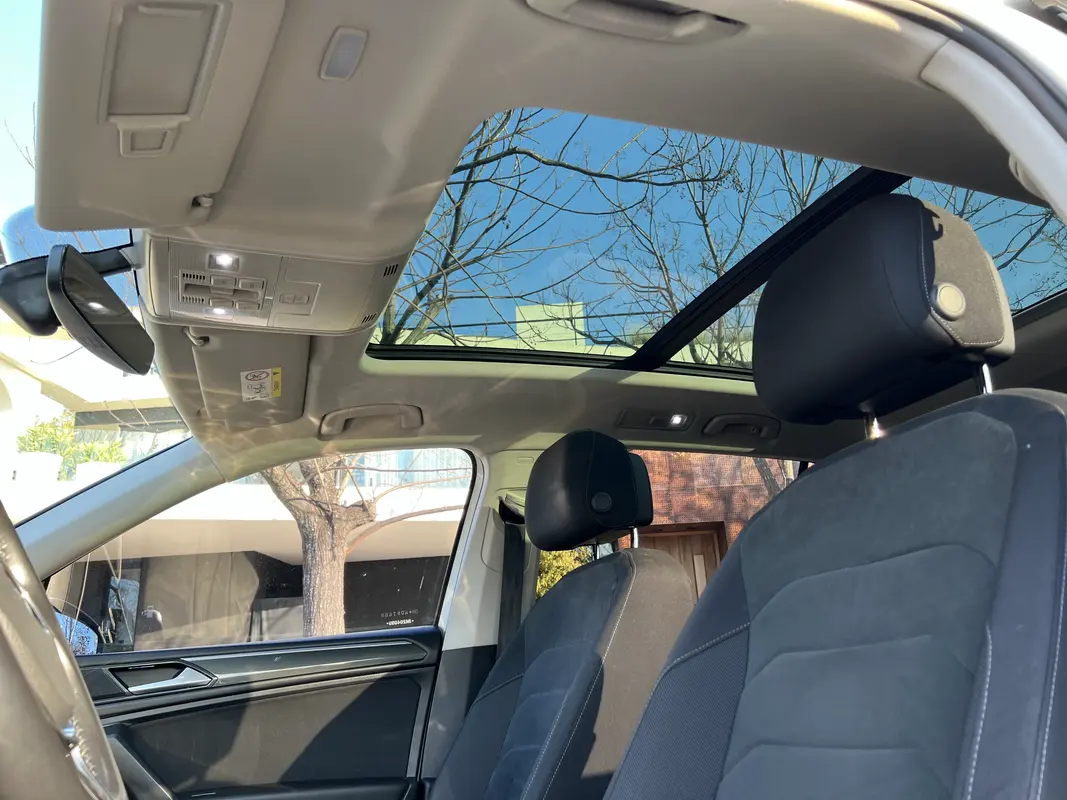 Volkswagen Tiguan Allspace Foto #7