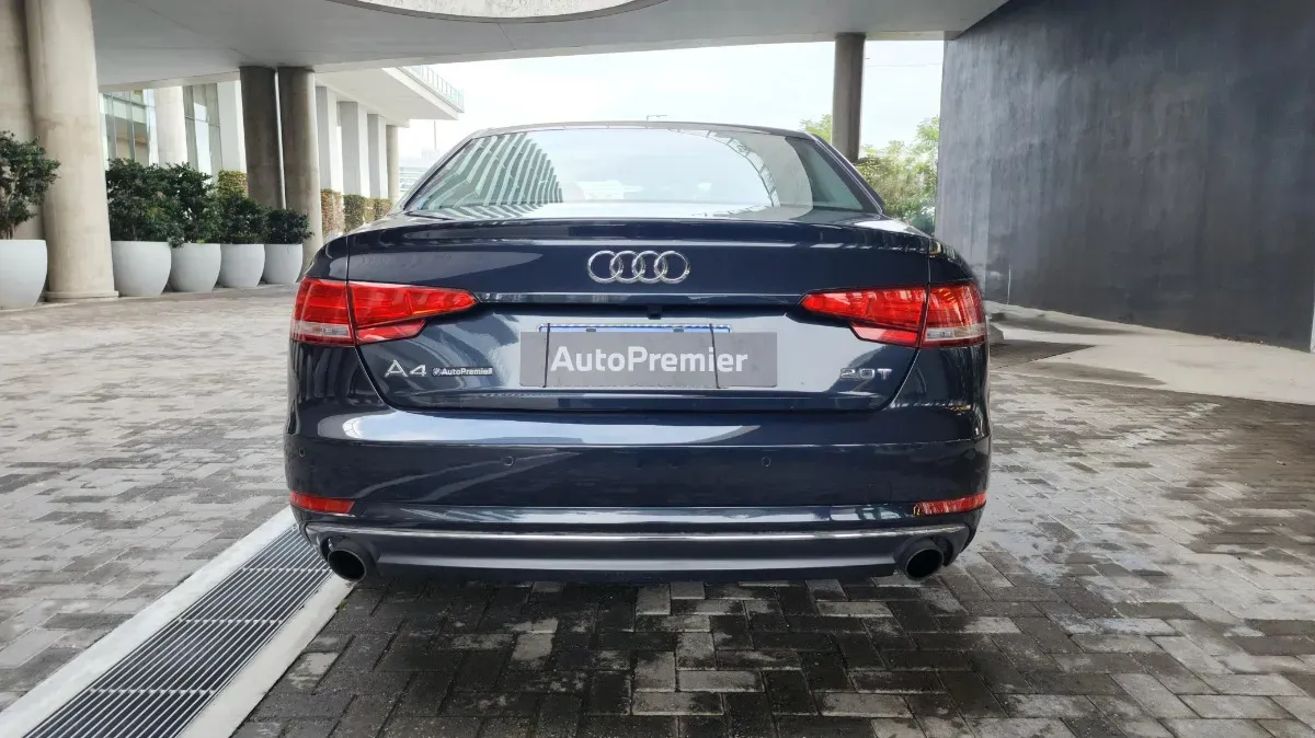 Audi A4 Foto #6