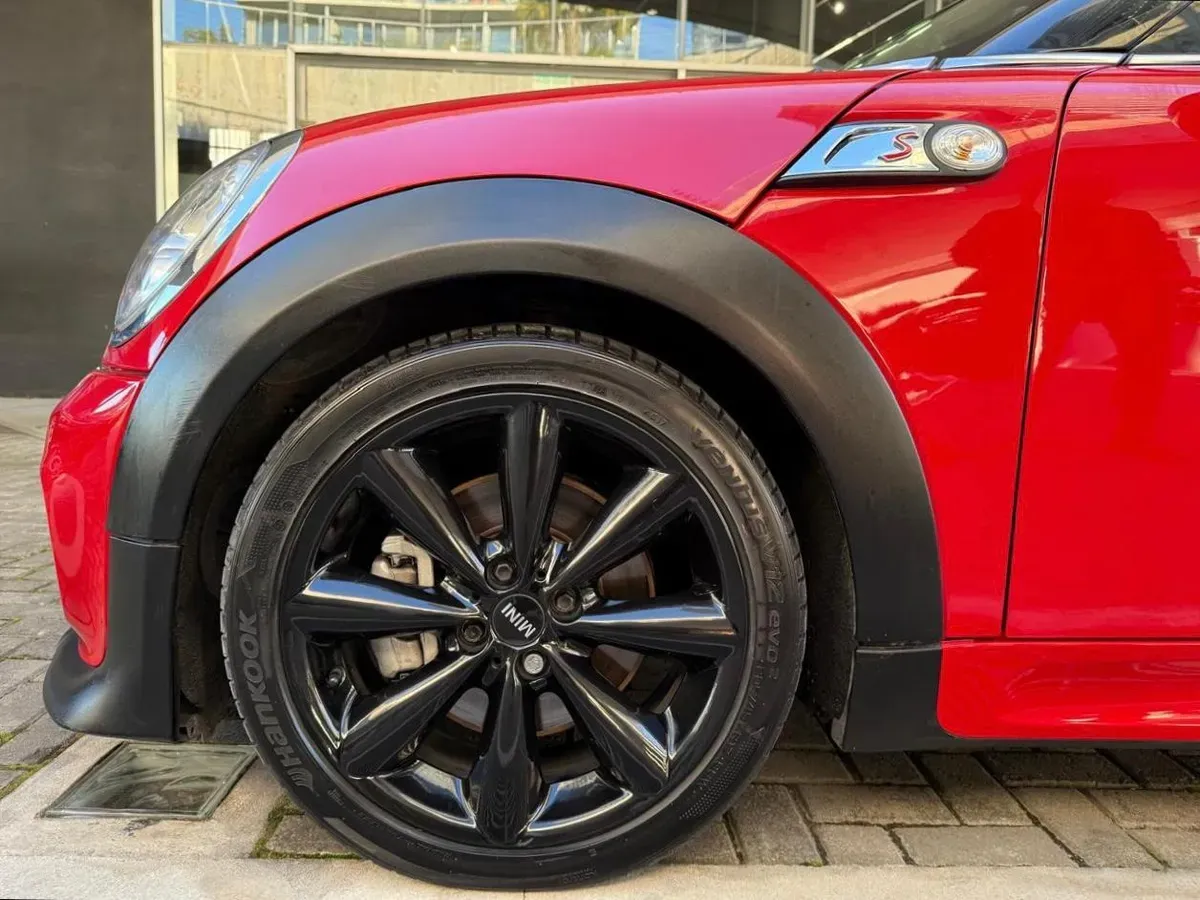 Mirá esta publicación de Mini Cooper Coupe