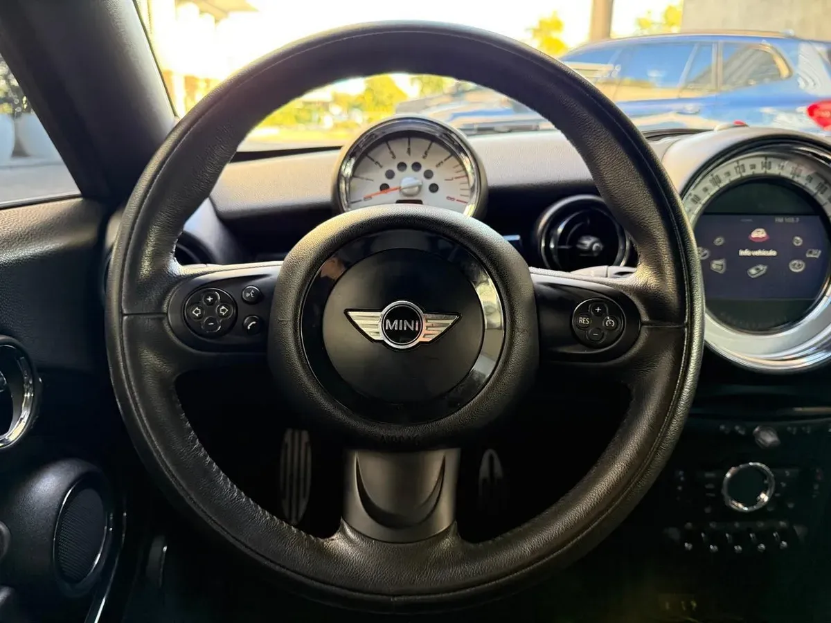 Mirá esta publicación de Mini Cooper Coupe