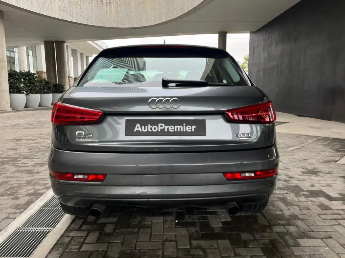 Audi Q3 Foto #5