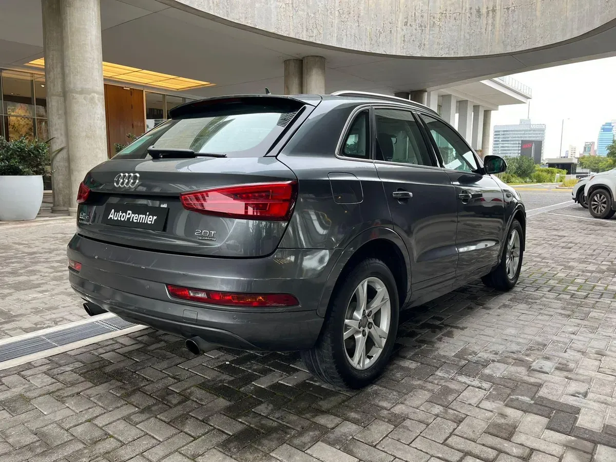 Audi Q3 Foto #4
