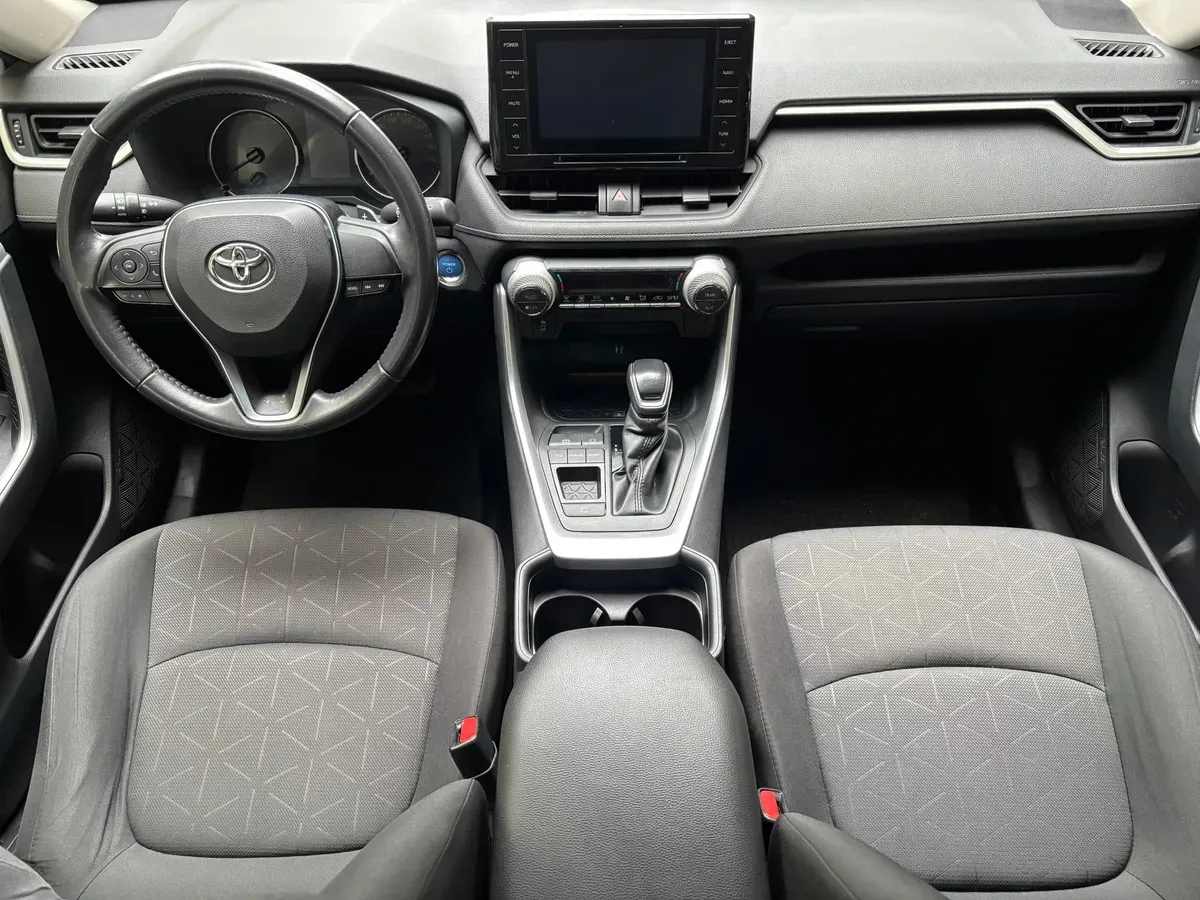Toyota RAV4 Foto #10