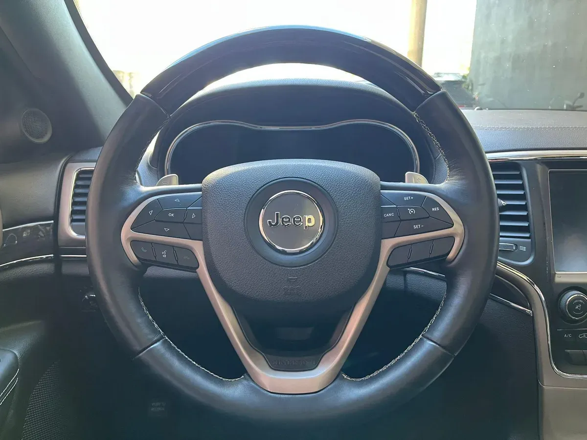 Mirá esta publicación de Jeep Grand Cherokee