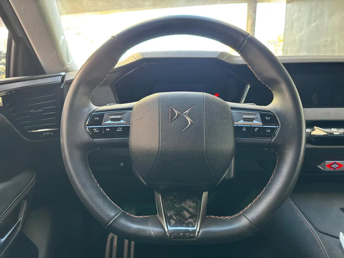 Ds Automobiles DS4 Foto #10