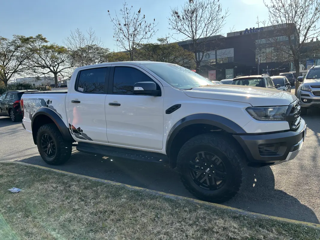 Ford Ranger Raptor Foto #6