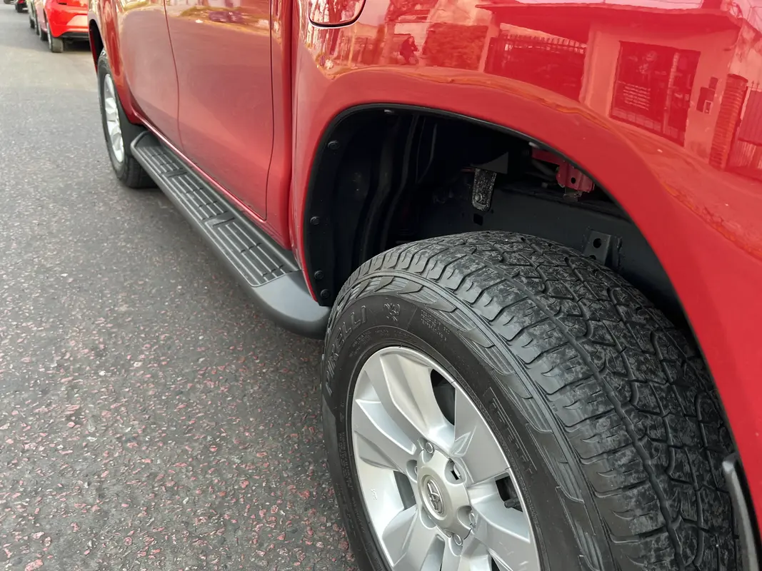 Toyota Hilux Foto #11