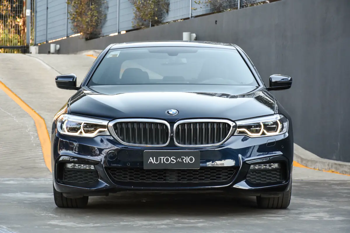Mira esta publicación de BMW Serie 5