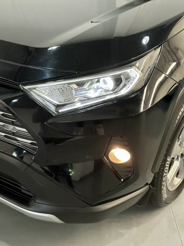 Toyota RAV4 Foto #15