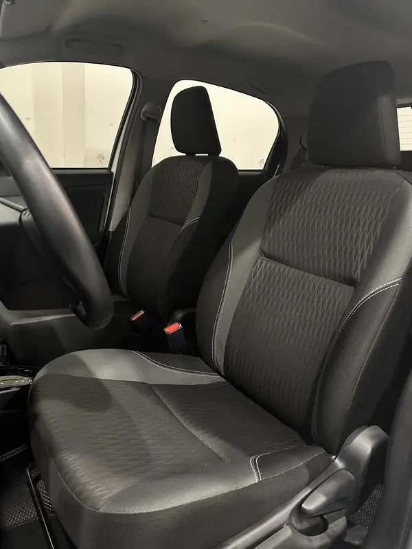 Toyota Etios Foto #7