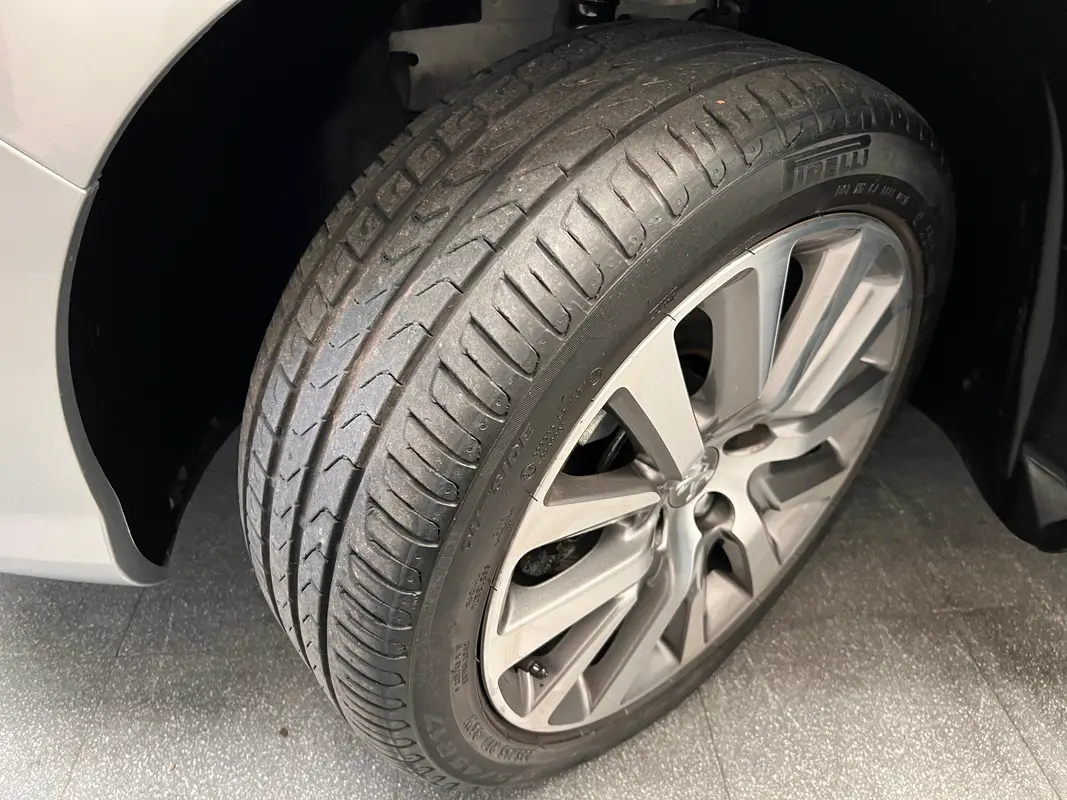 Mirá esta publicación de Peugeot 308