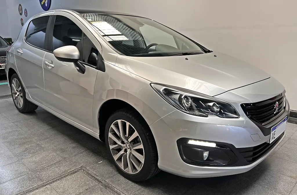 Mira esta publicación de Peugeot 308
