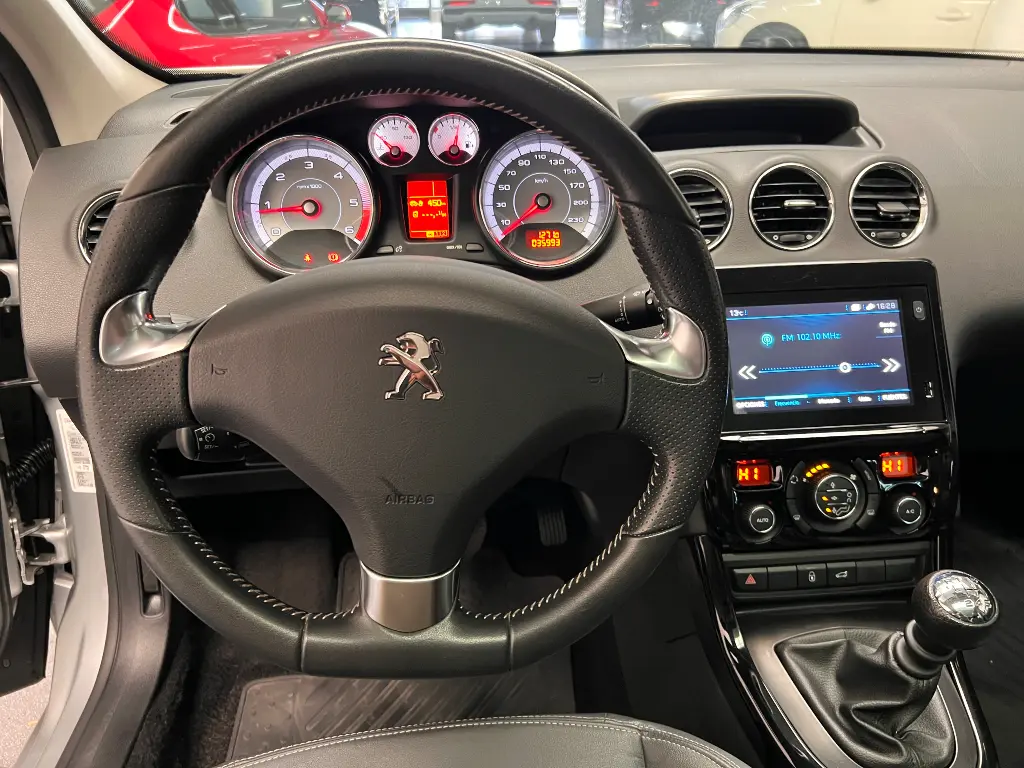 Mirá esta publicación de Peugeot 308