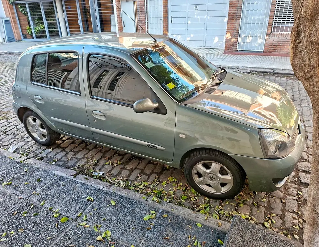 Mira esta publicación de Renault Clio