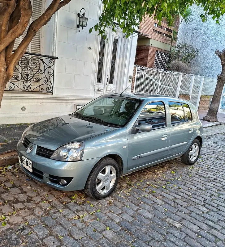 Mira esta publicación de Renault Clio