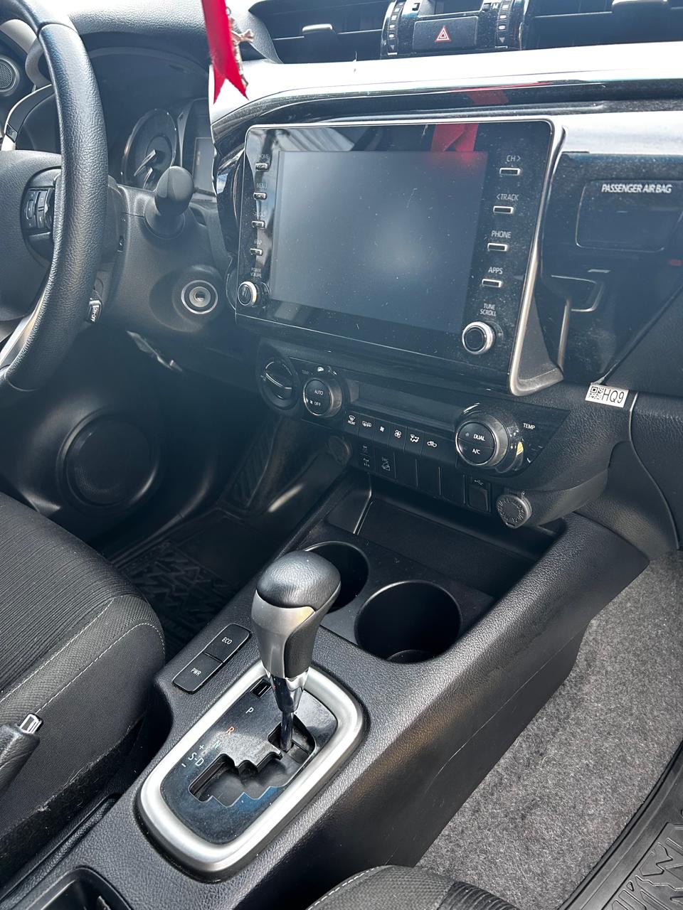 Toyota Hilux Foto #5