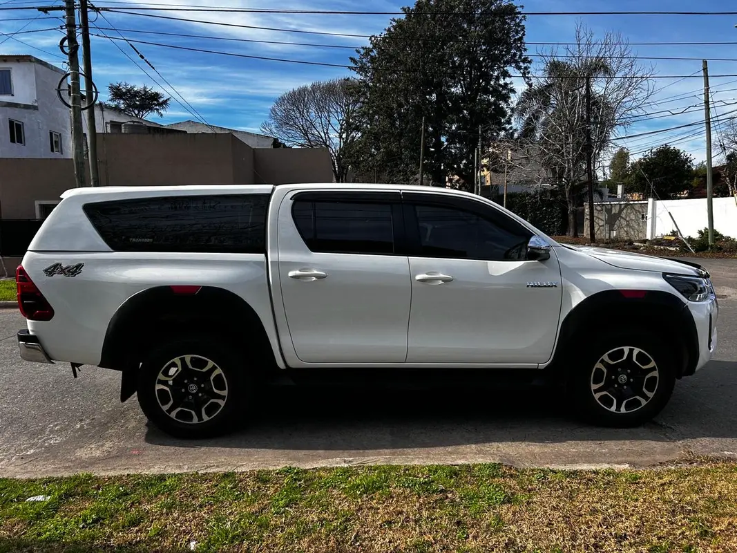 Toyota Hilux Foto #7