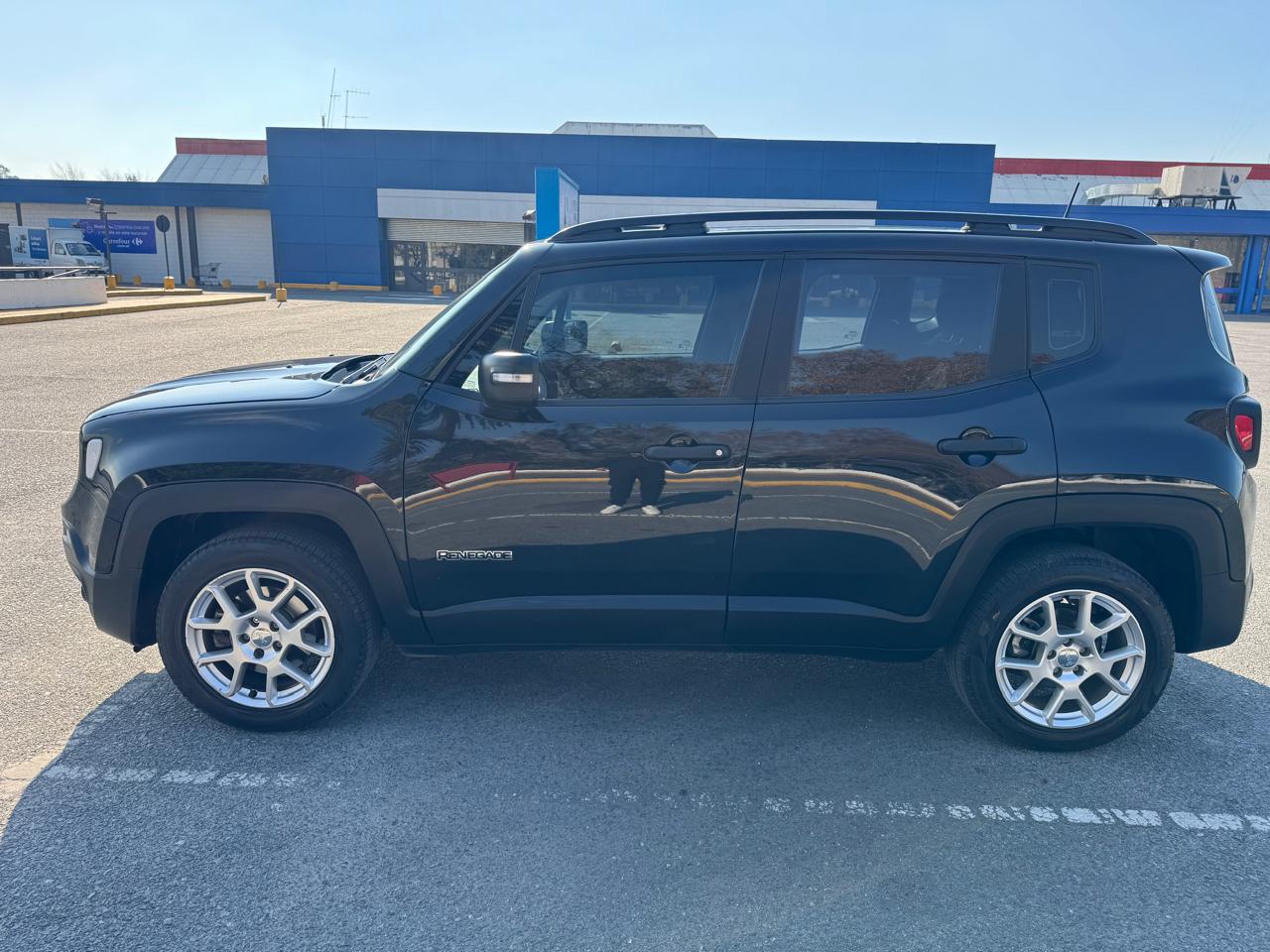Mirá esta publicación de Jeep Renegade