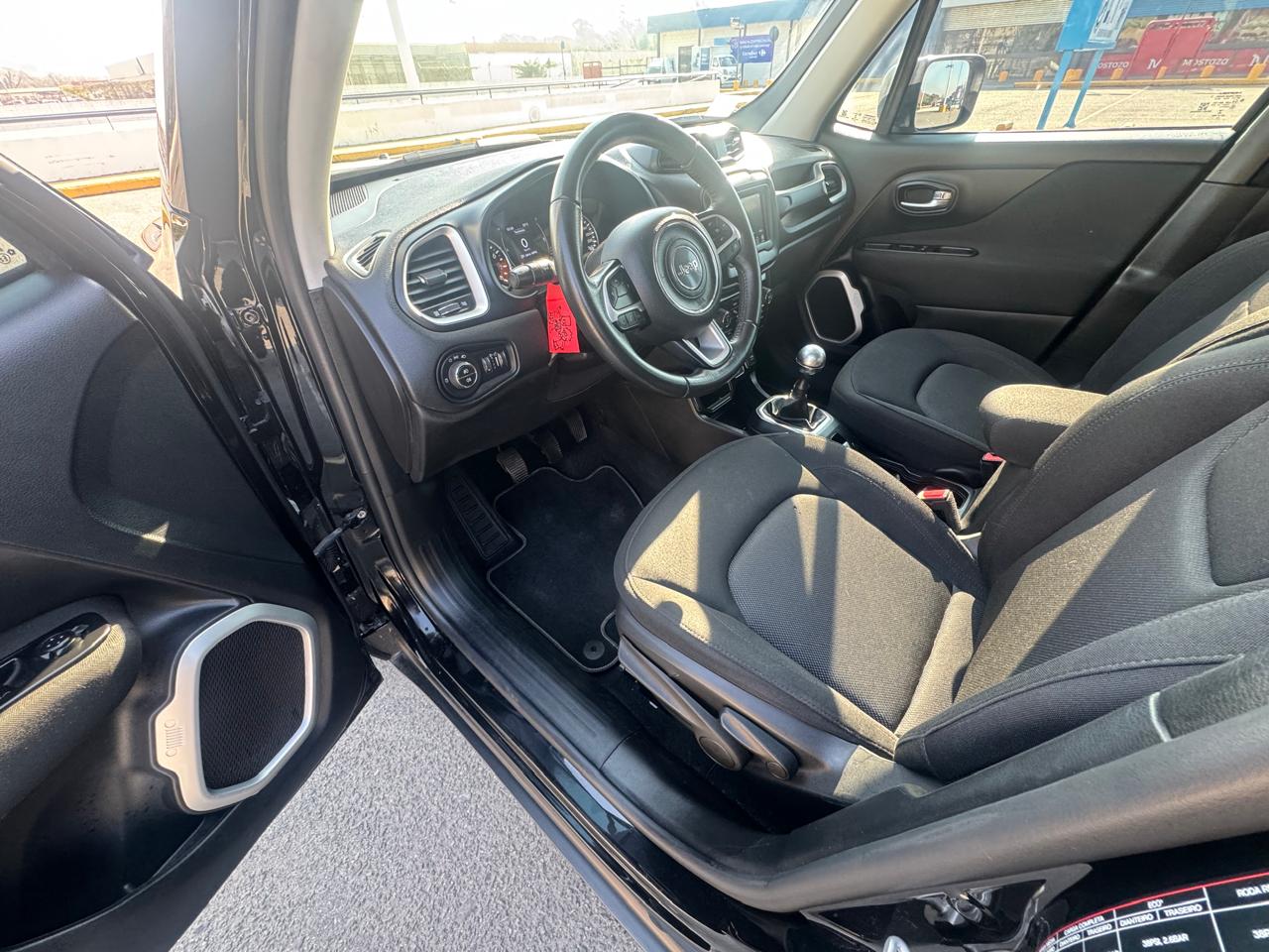 Mirá esta publicación de Jeep Renegade