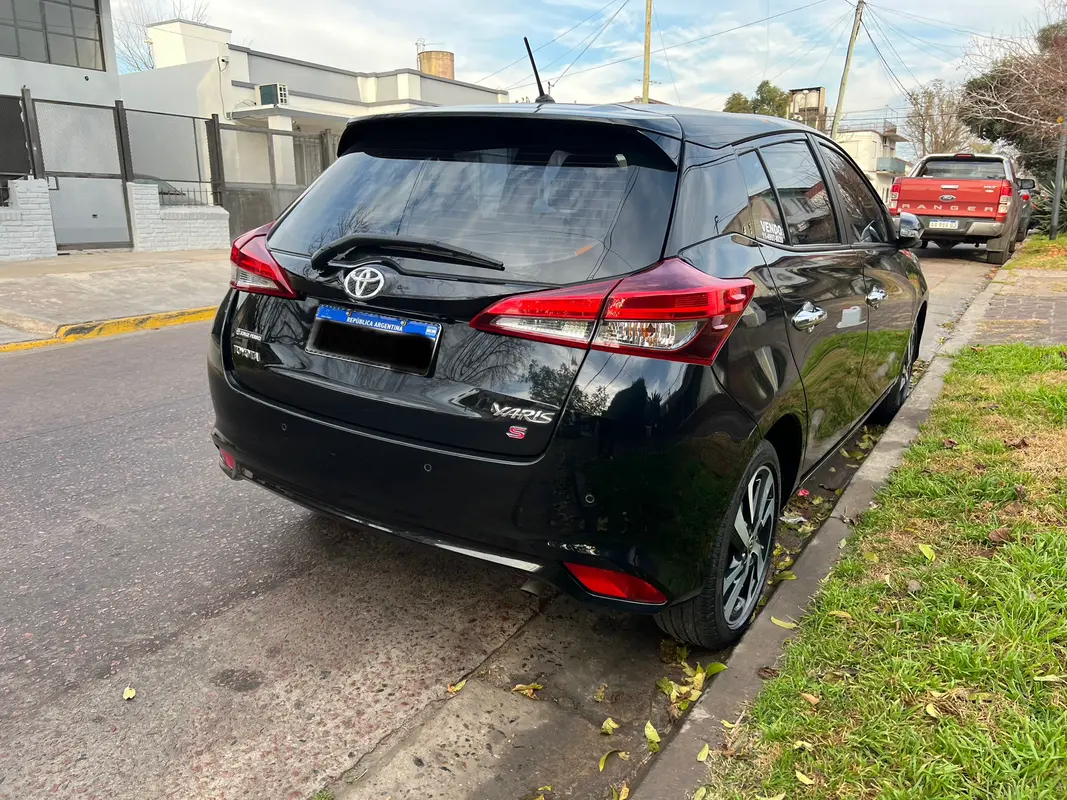 Toyota Yaris Foto #13