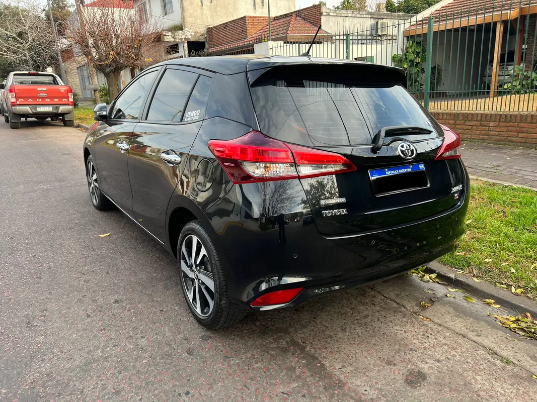 Toyota Yaris Foto #12