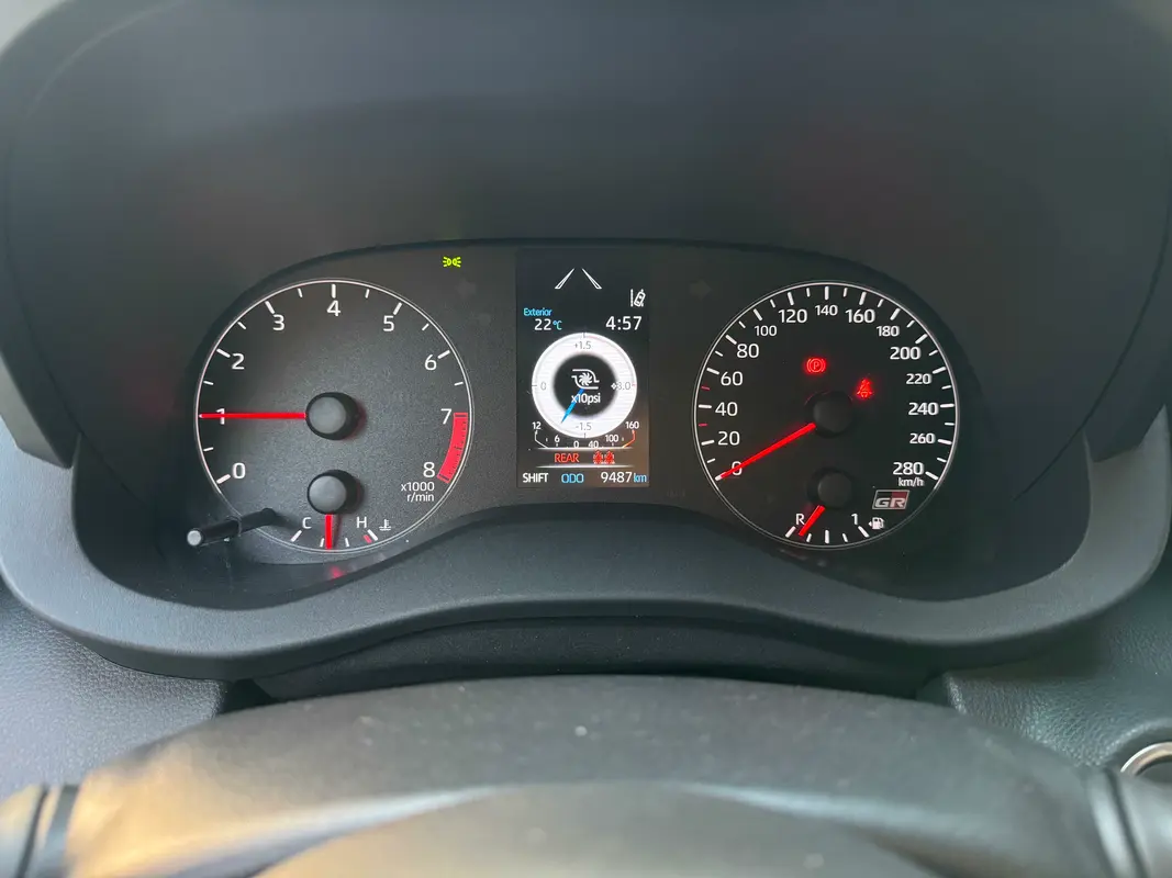 Toyota Yaris Foto #19