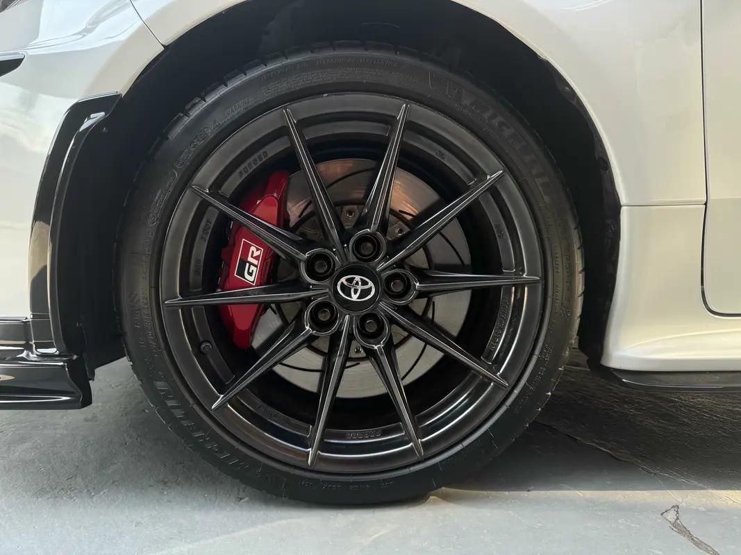 Toyota Yaris Foto #8