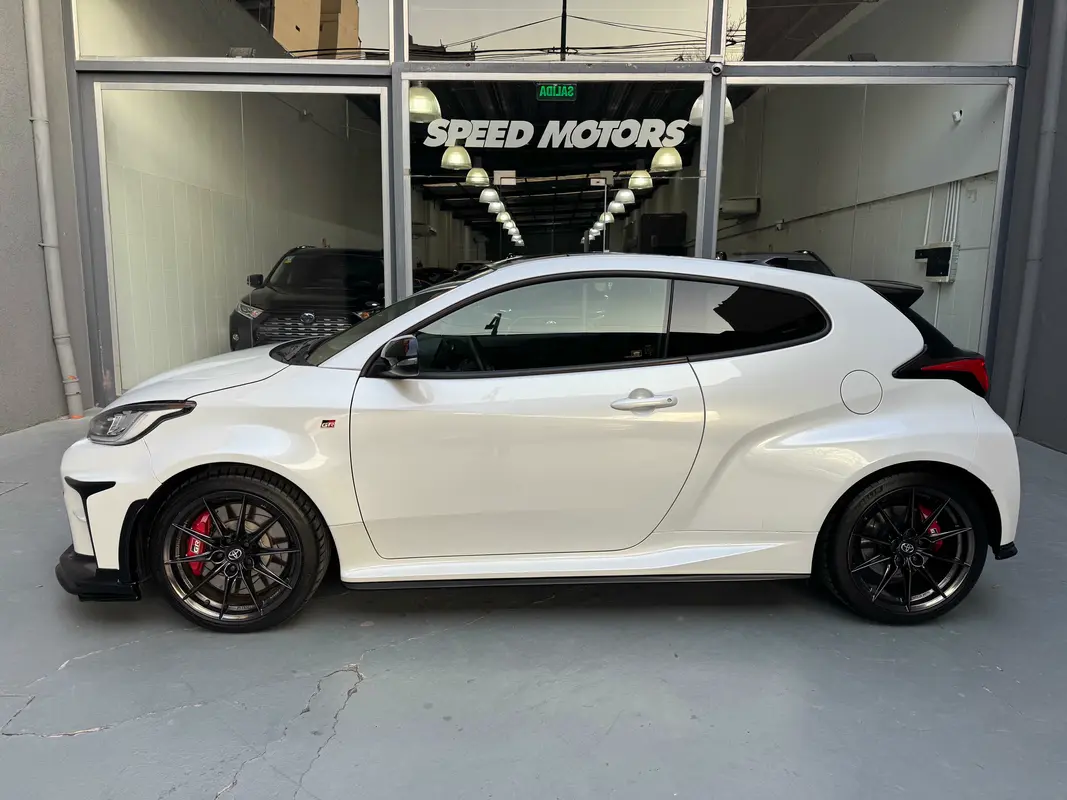 Toyota Yaris Foto #4