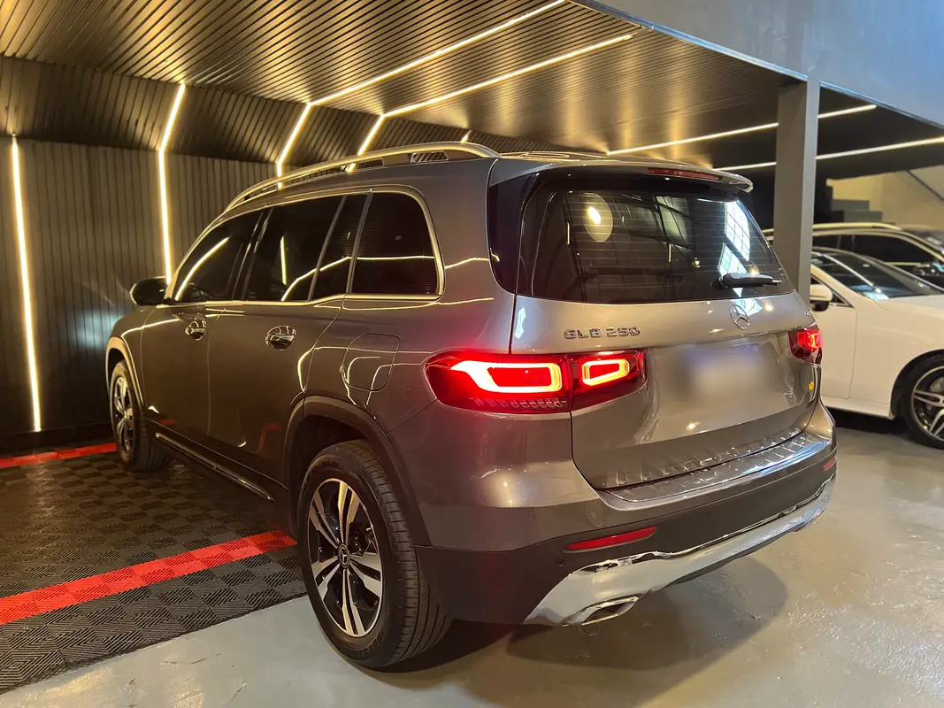 Mercedes Benz GLB Foto #5