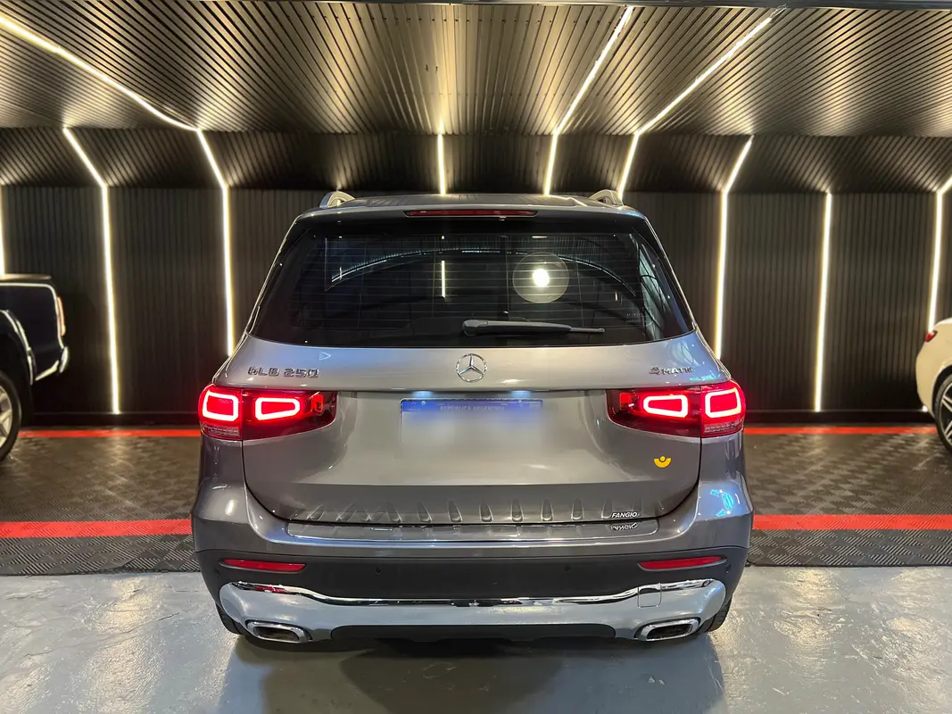 Mercedes Benz GLB Foto #7
