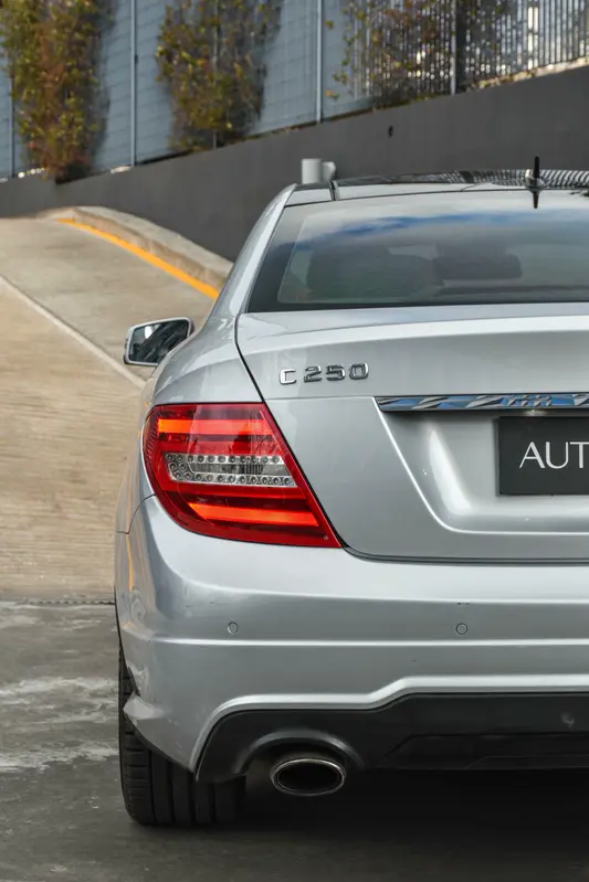 Mira esta publicación de Mercedes Benz Clase C