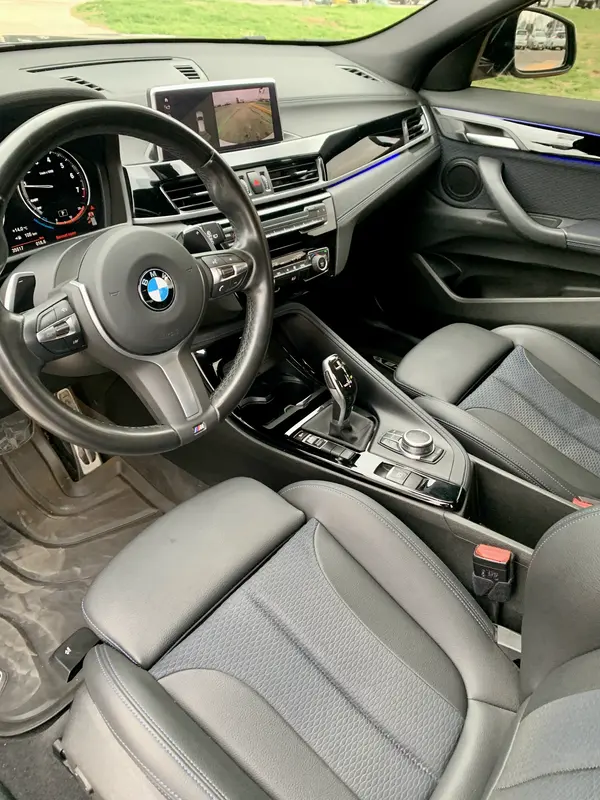 BMW X2 Foto #8