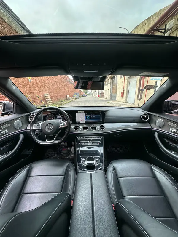 Mercedes Benz Clase E Foto #16
