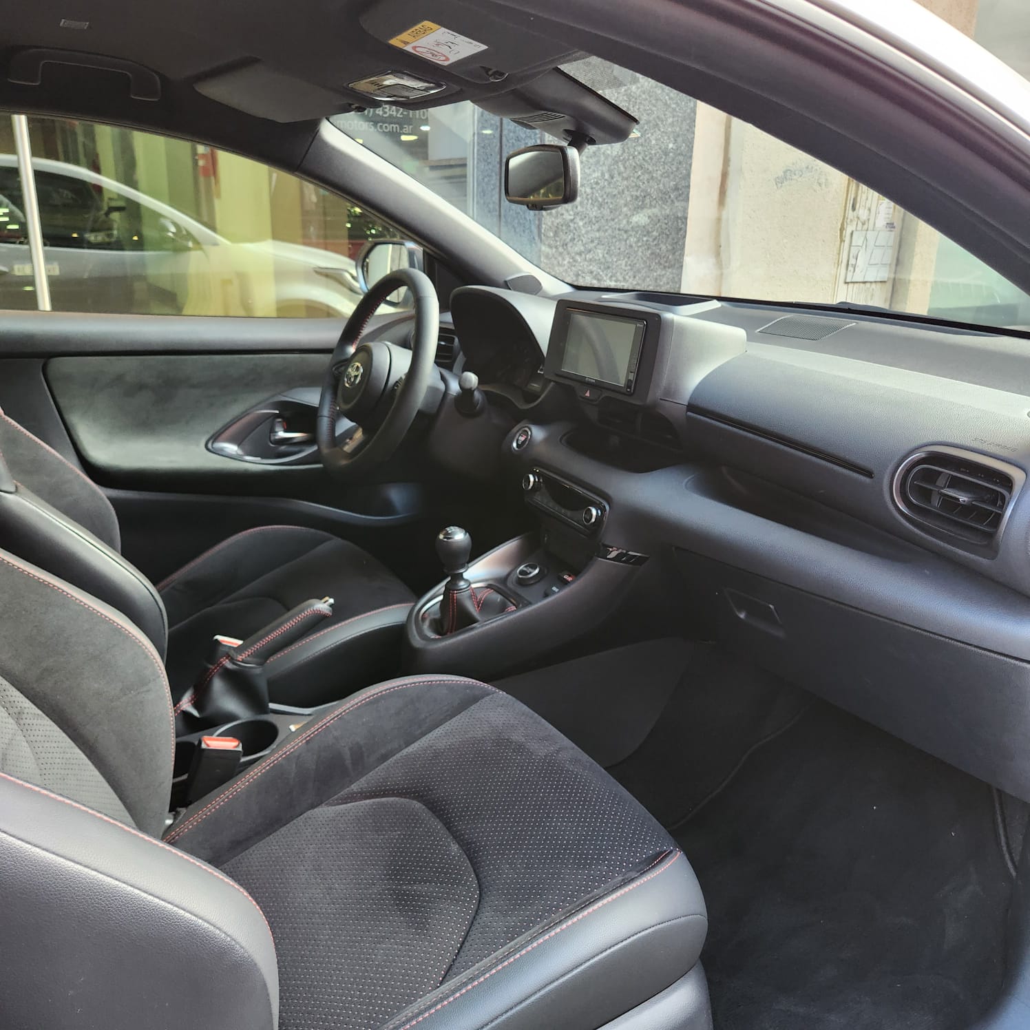 Toyota Yaris Foto #9