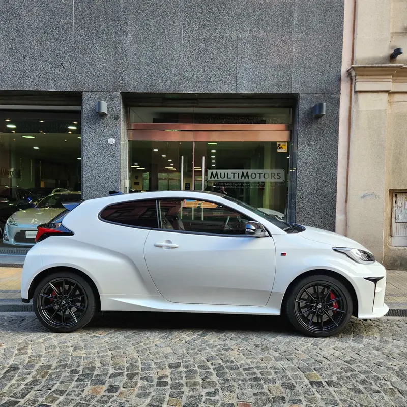Toyota Yaris Foto #6