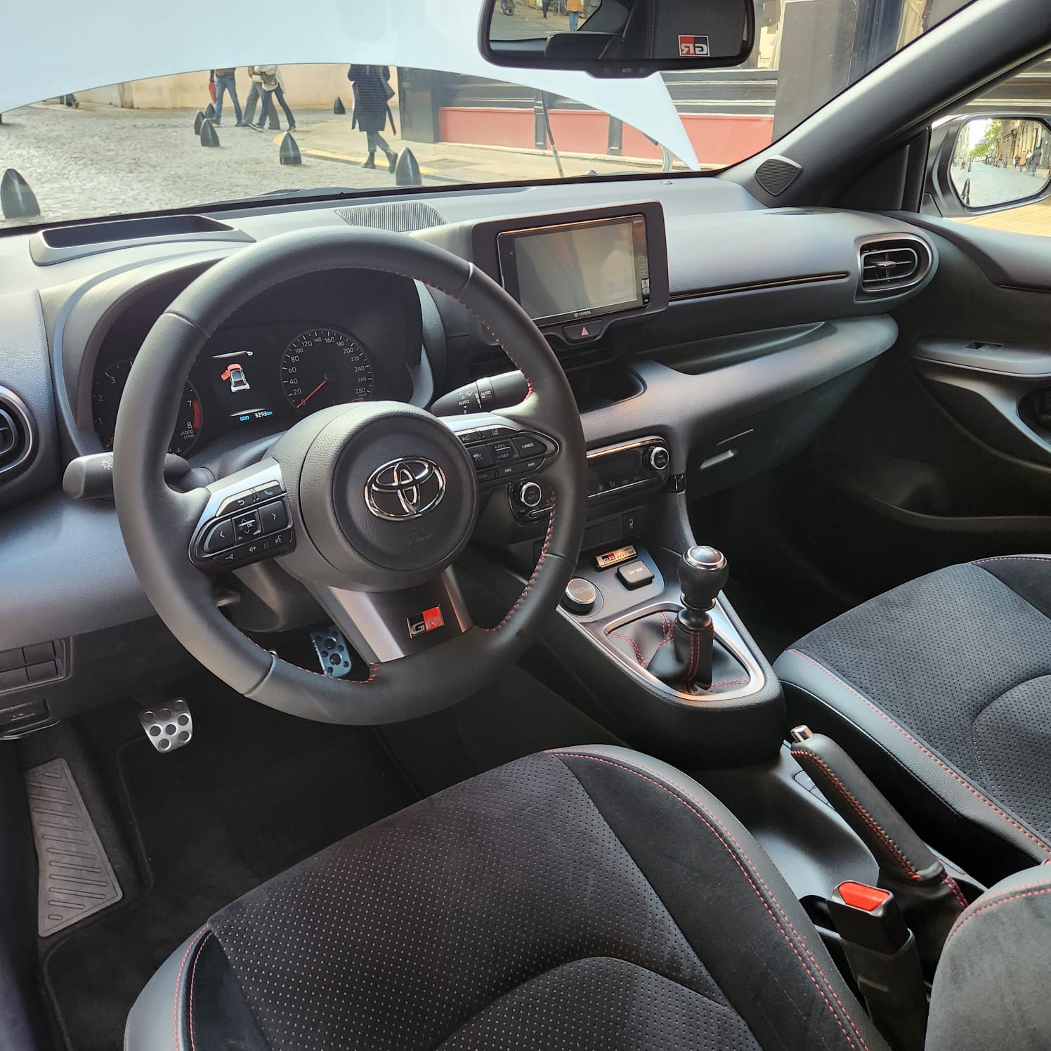 Toyota Yaris Foto #12