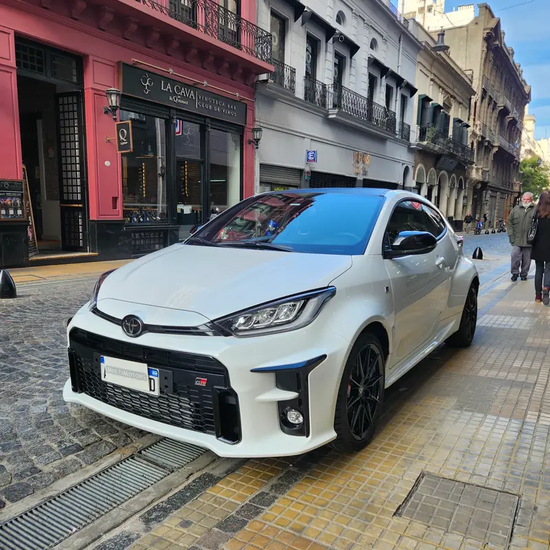 Toyota Yaris Foto #5