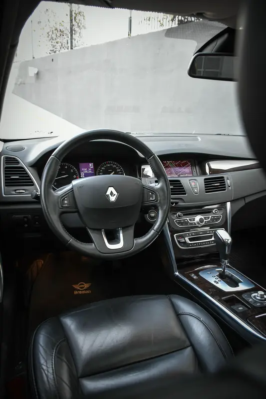 Mirá esta publicación de Renault Latitude