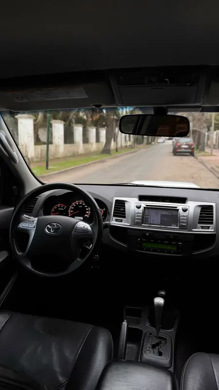 Toyota Hilux Foto #9