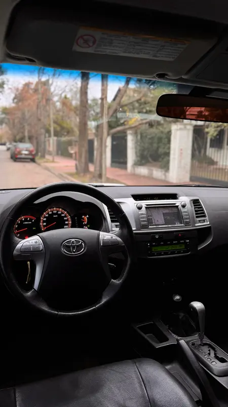 Toyota Hilux Foto #10