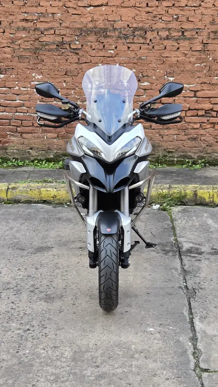 Ducati 1200 S Foto #7