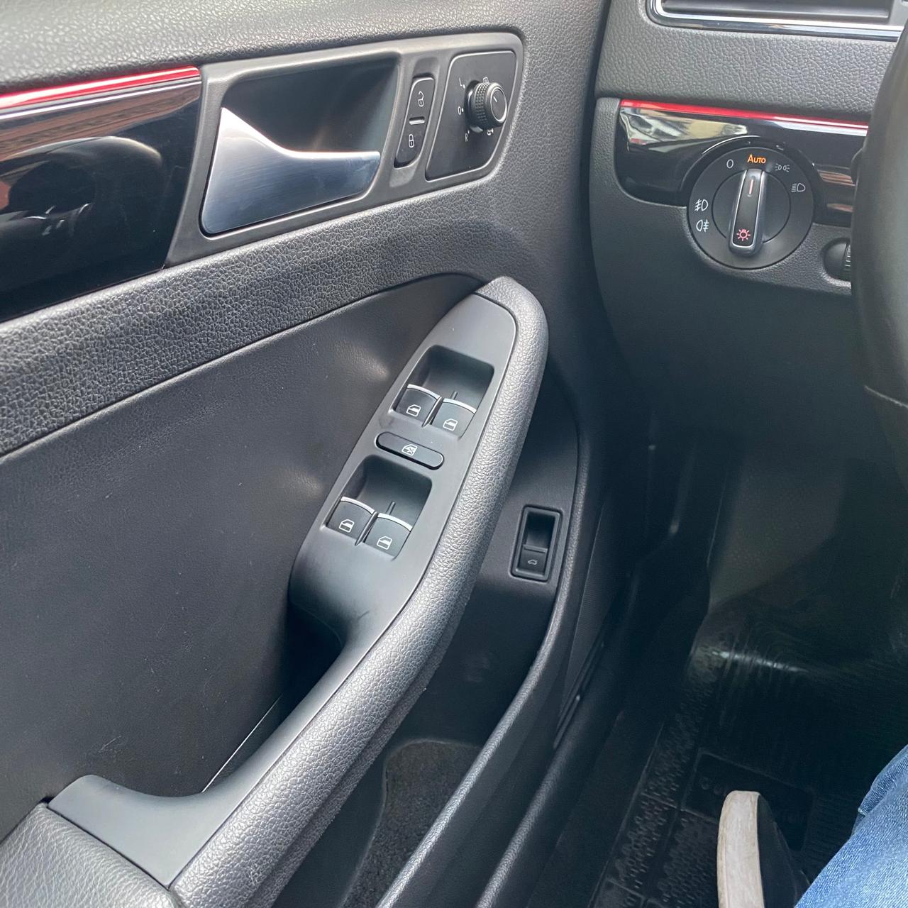 Volkswagen Vento Foto #18