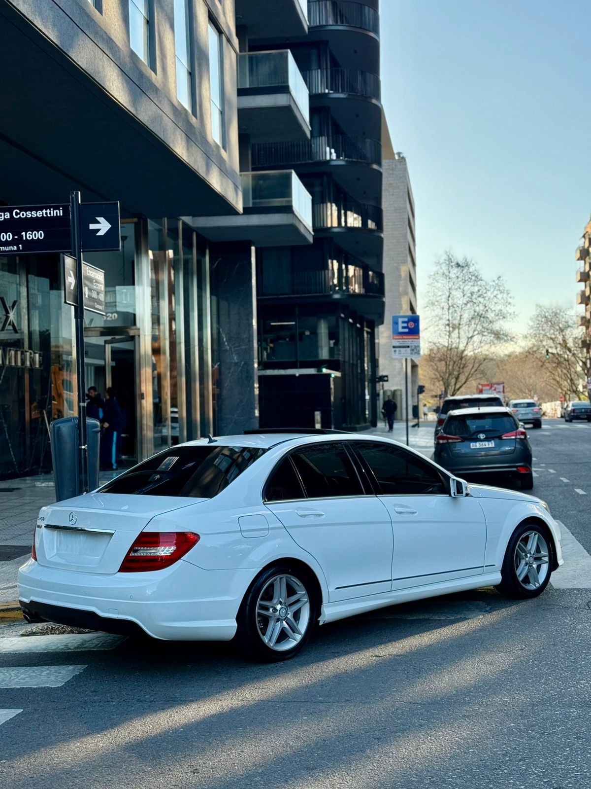 Mira esta publicación de Mercedes Benz Clase C