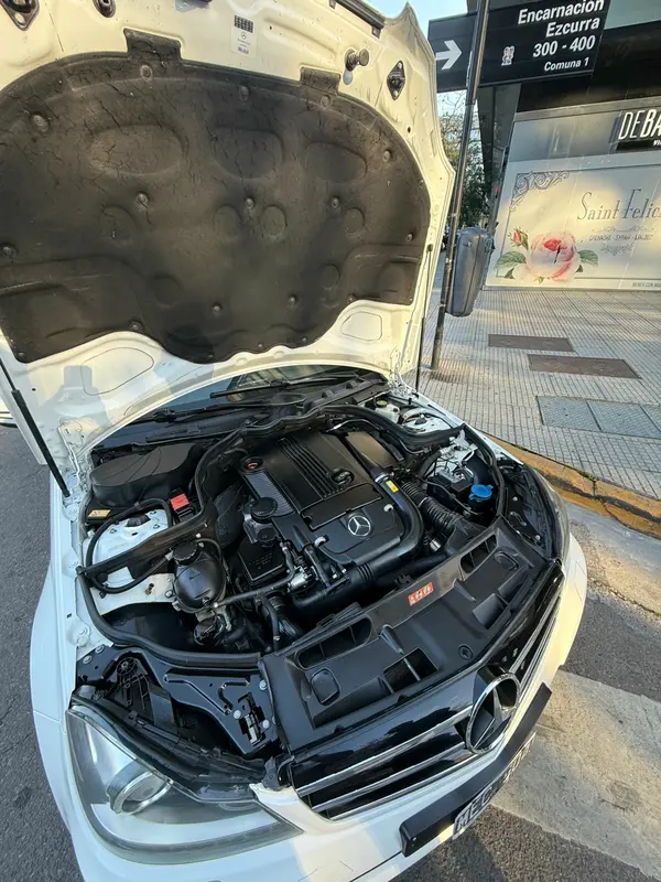 Mira esta publicación de Mercedes Benz Clase C